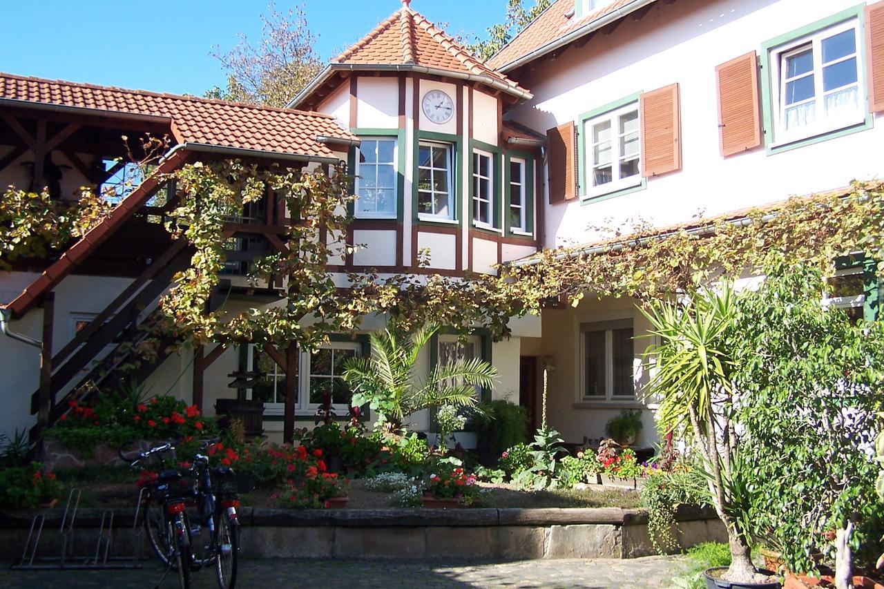 Hotel Zum Engel In Speyer - Roemerberg Berghausen  Exteriör bild