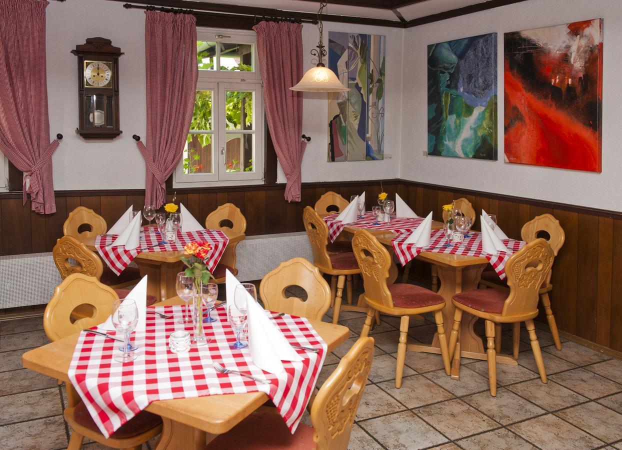 Hotel Zum Engel In Speyer - Roemerberg Berghausen  Exteriör bild